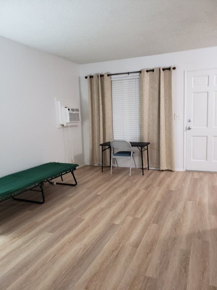 150 E Lakeshore Dr #55 - Photo 5 of 8