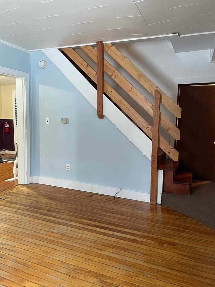 87 Lincoln Ave #A - Photo 6 of 18