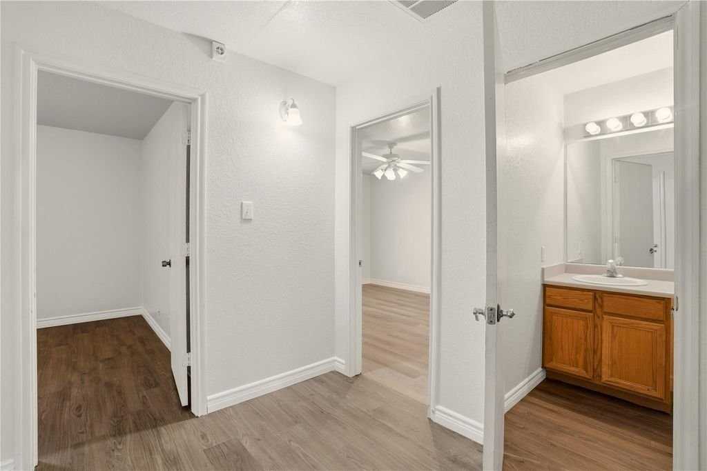 4727 Gavlick Farm - Photo 6 of 20