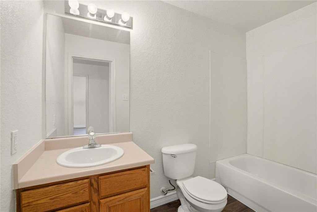 4727 Gavlick Farm - Photo 7 of 20