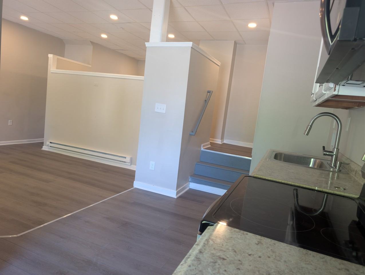 500F Marion St - Photo 6 of 13