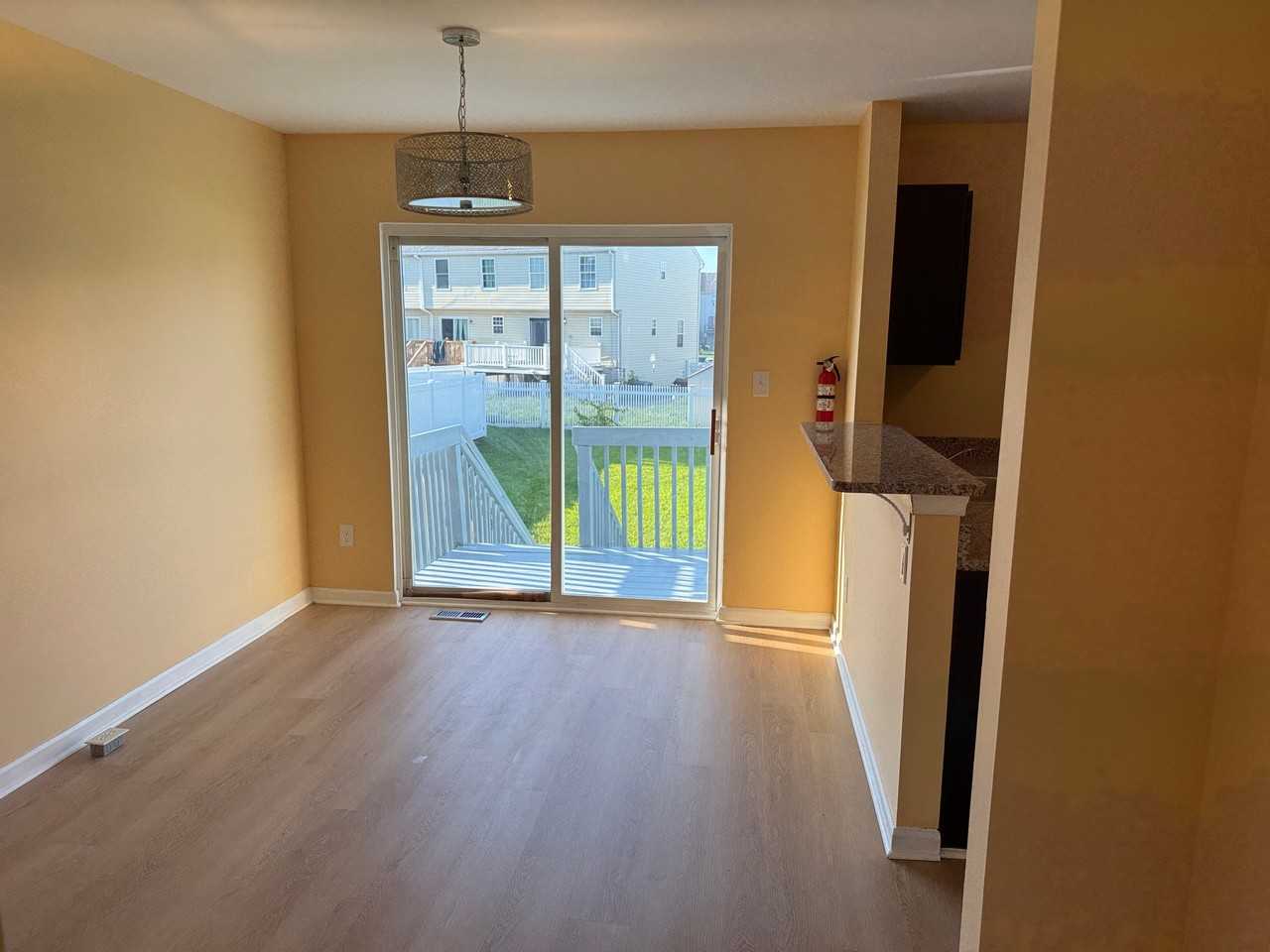 132 Rosie Dr - Photo 5 of 13