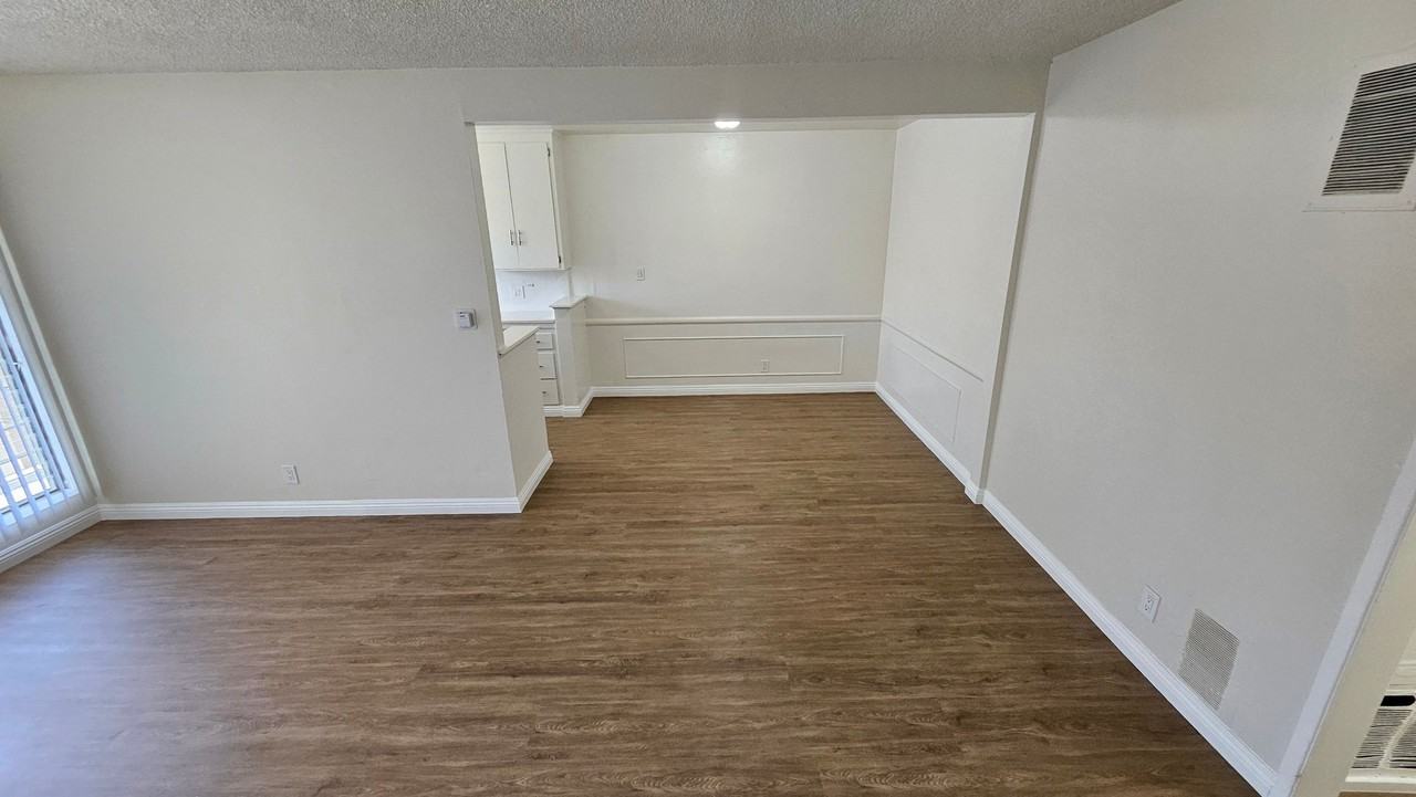 3945 Stevely Ave #19 - Photo 3 of 16