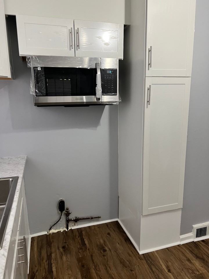 1012 Louise Rd - Photo 4 of 18