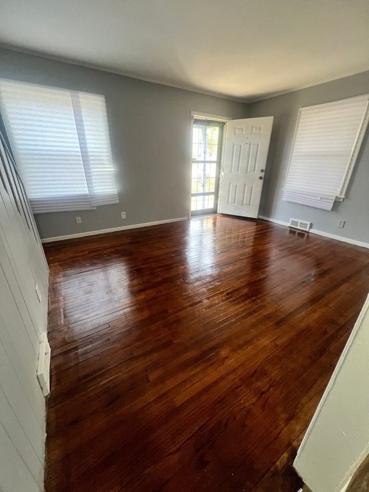 1012 Louise Rd - Photo 7 of 18