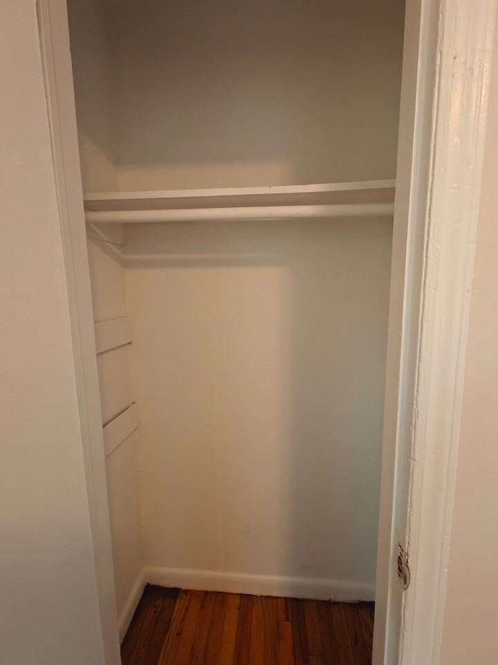 2217 Custer St #1 - Photo 2 of 14