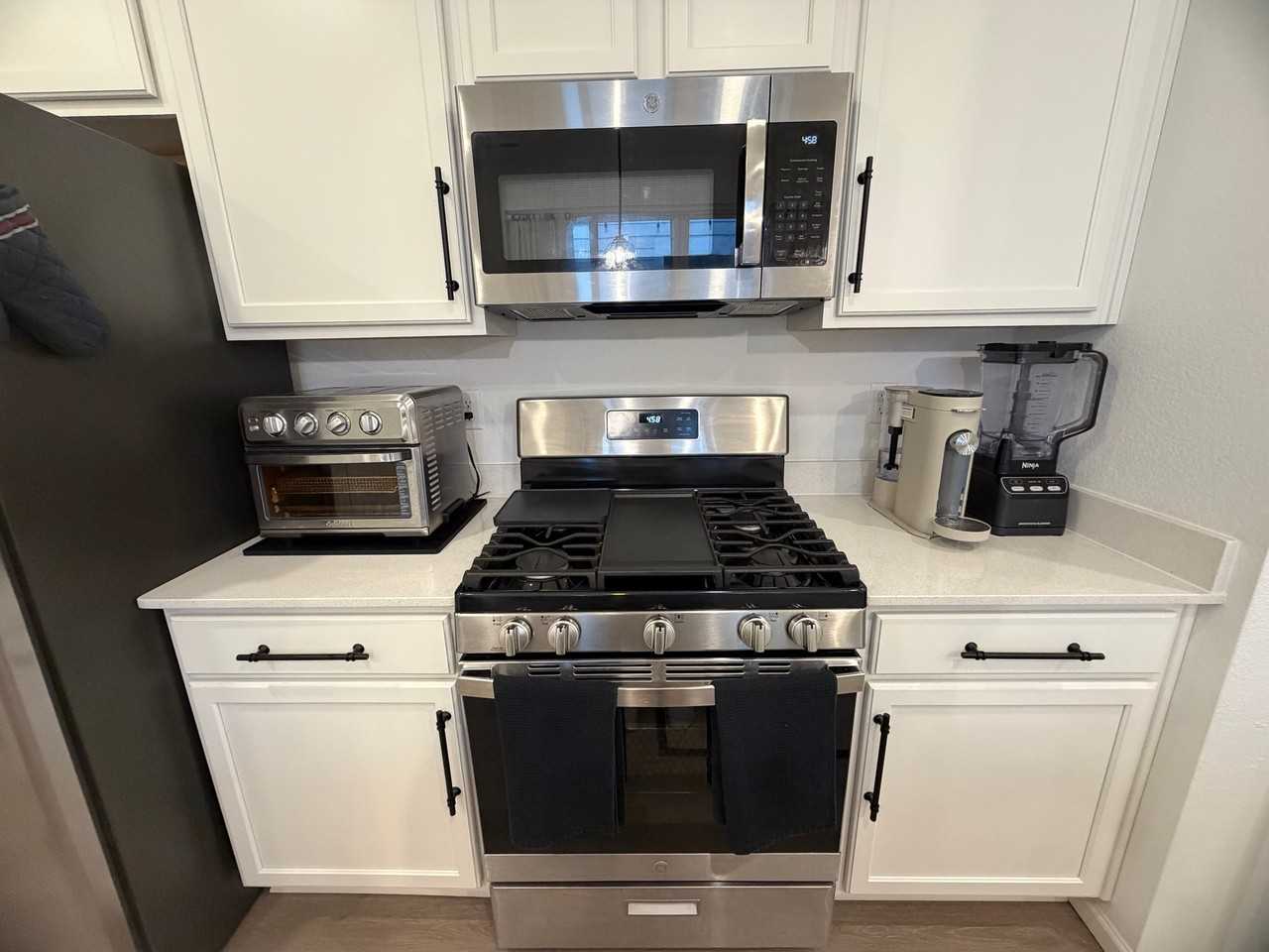 2434 Vanhoutte Vw - Photo 5 of 20