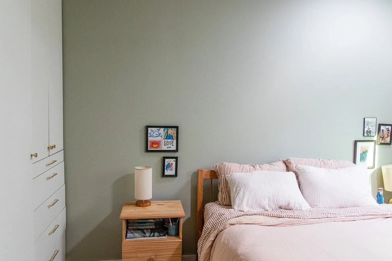 647 Academy Rd - Photo 6 of 17