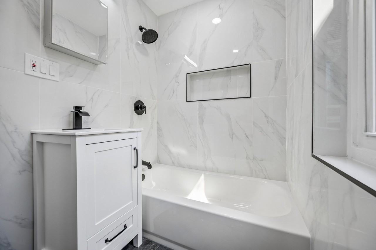 2125 N Marston St #1 - Photo 4 of 13