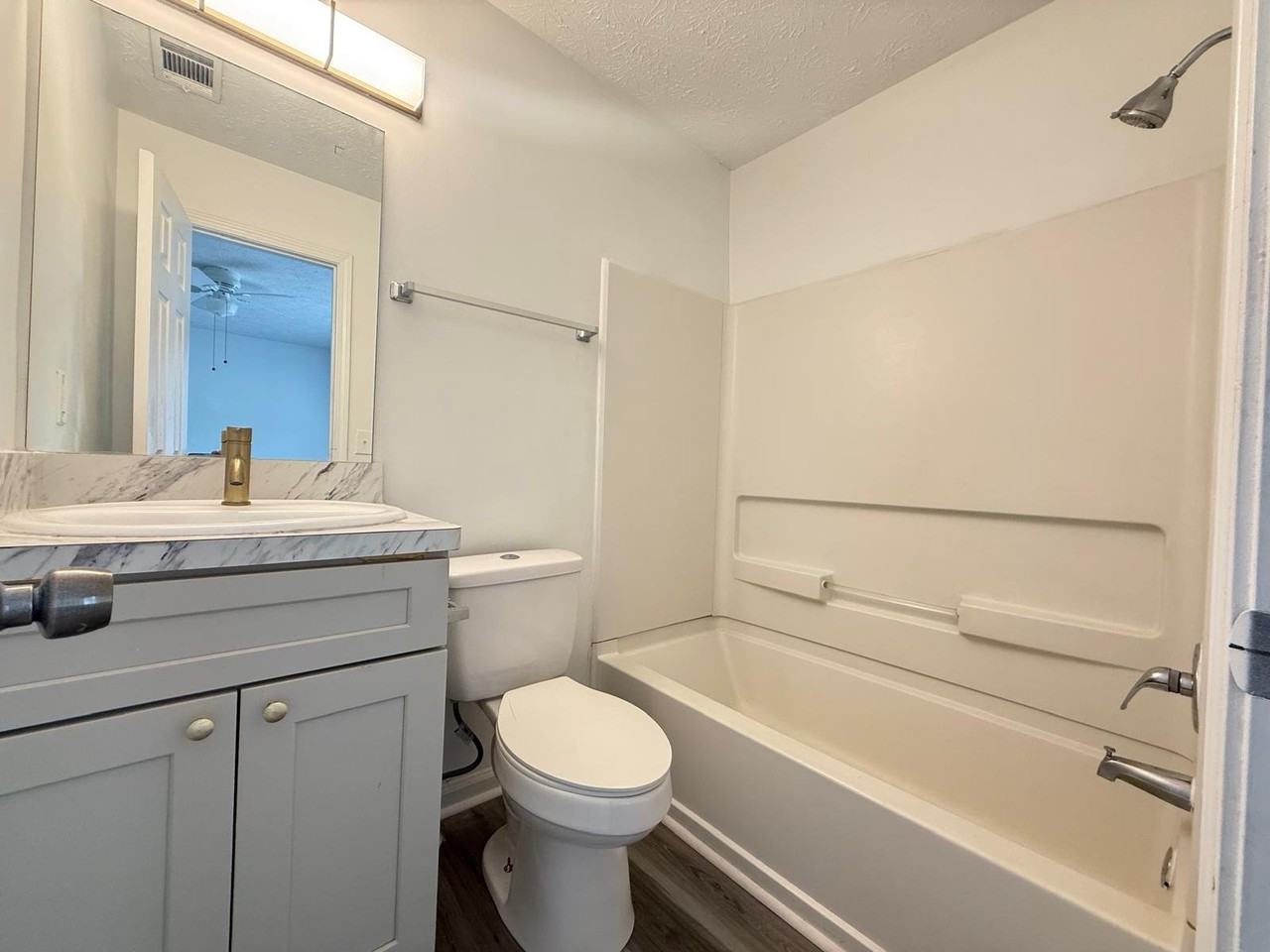 845 Burns Walk Ct Nw - Photo 5 of 12