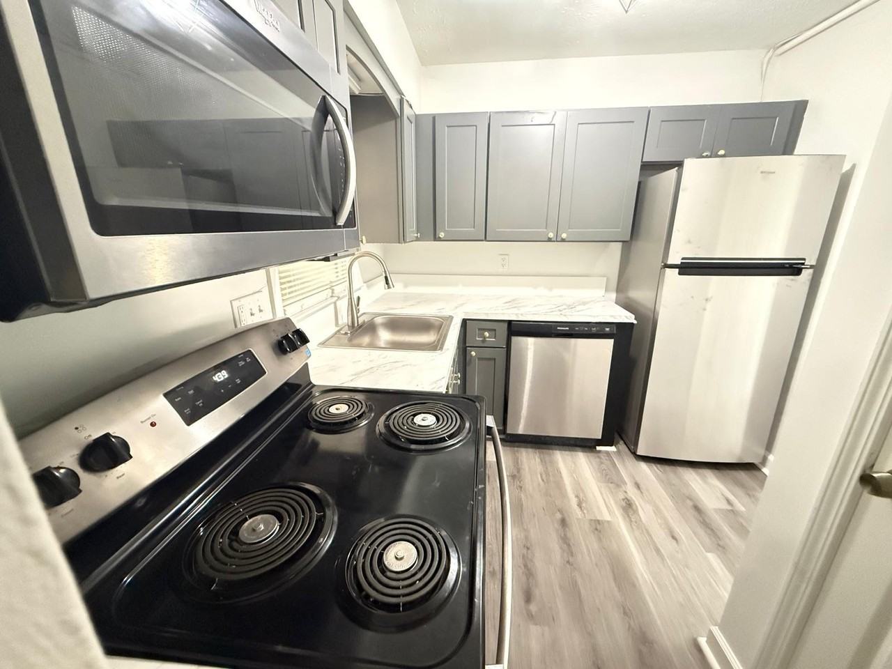 845 Burns Walk Ct Nw - Photo 7 of 12