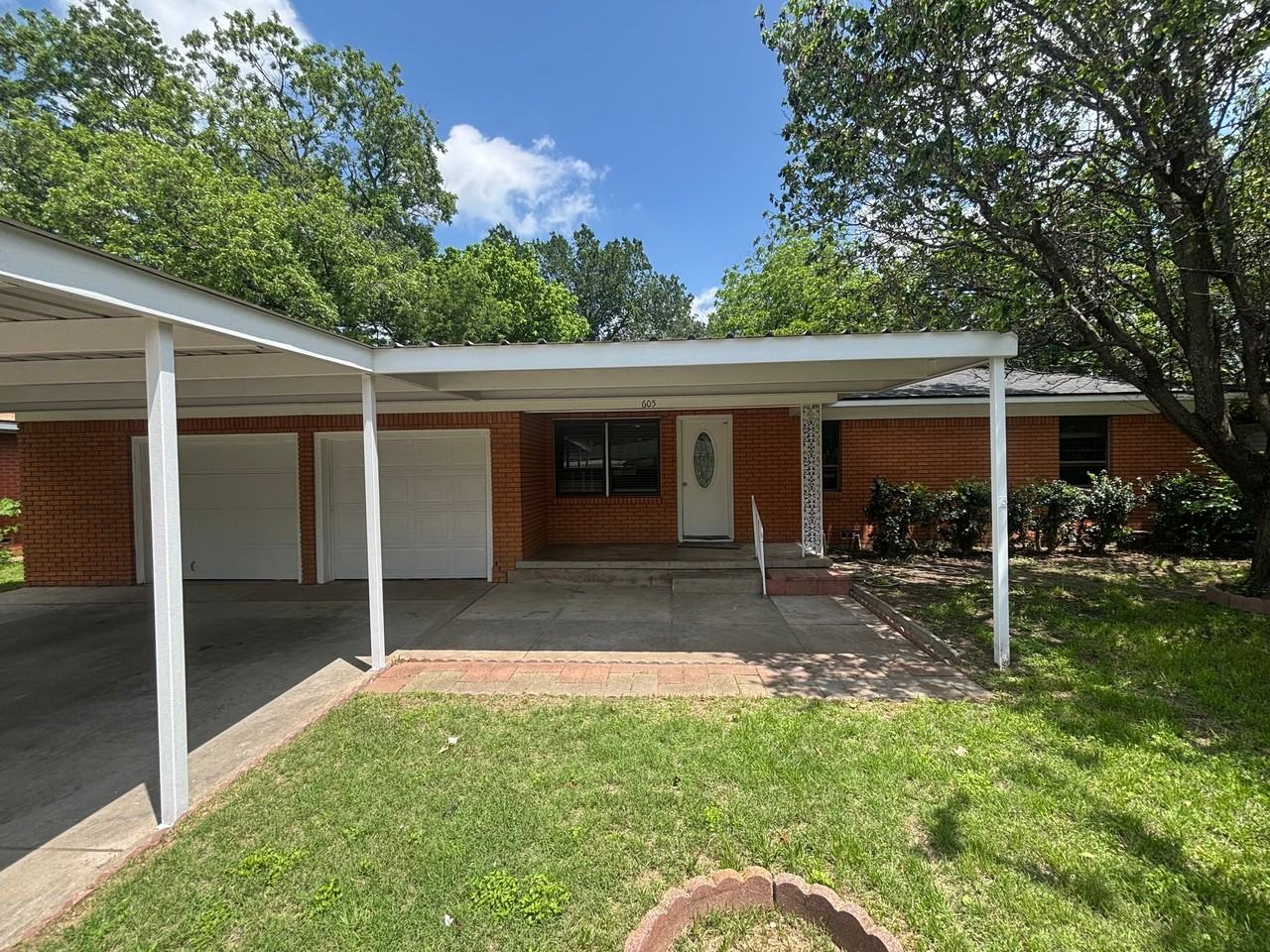 605 N Joyce St - Photo 2 of 20