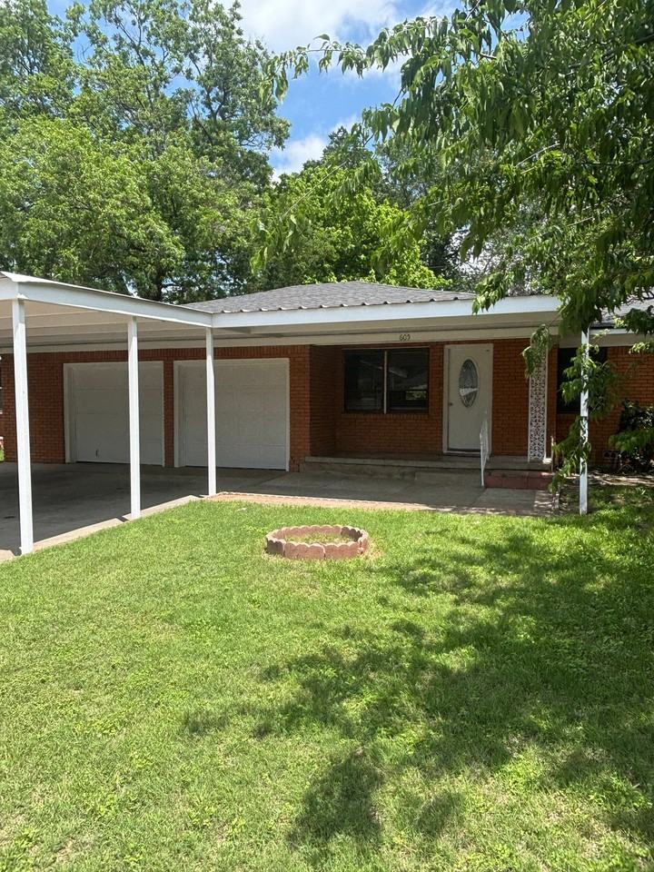 605 N Joyce St - Photo 3 of 20