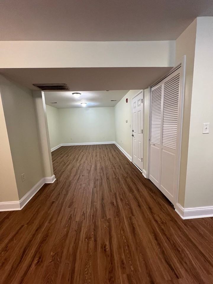 4300 Liberty Heights Avenue - Photo 4 of 12