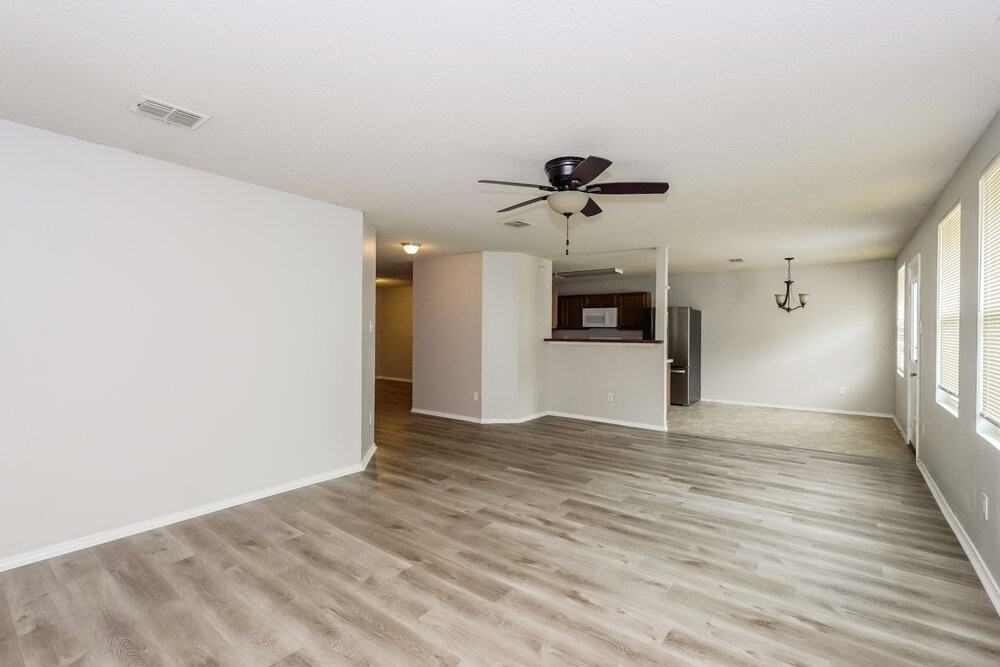816 Bessemer Dr - Photo 4 of 19