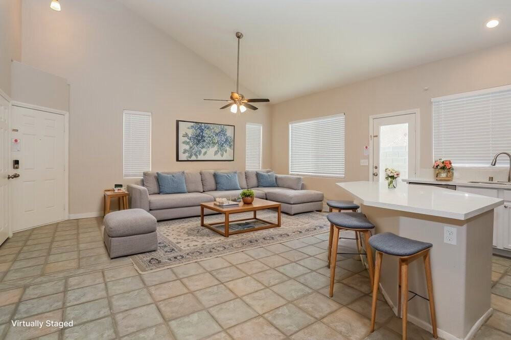 9436 Plover Falls Ave - Photo 4 of 20