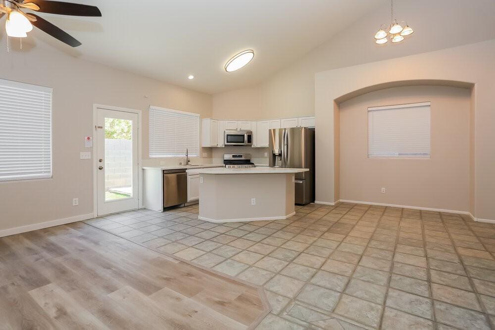 9436 Plover Falls Ave - Photo 7 of 20