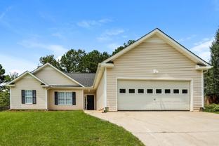 126 Villa Rosa Rdg - Photo 1 of 1
