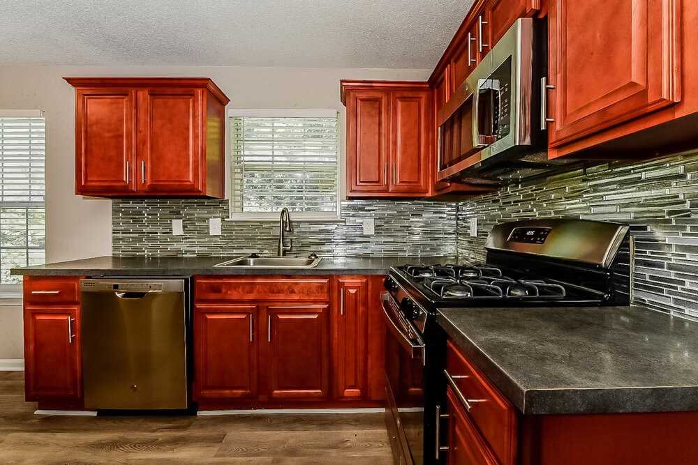 2381 Charleston Ter - Photo 7 of 17