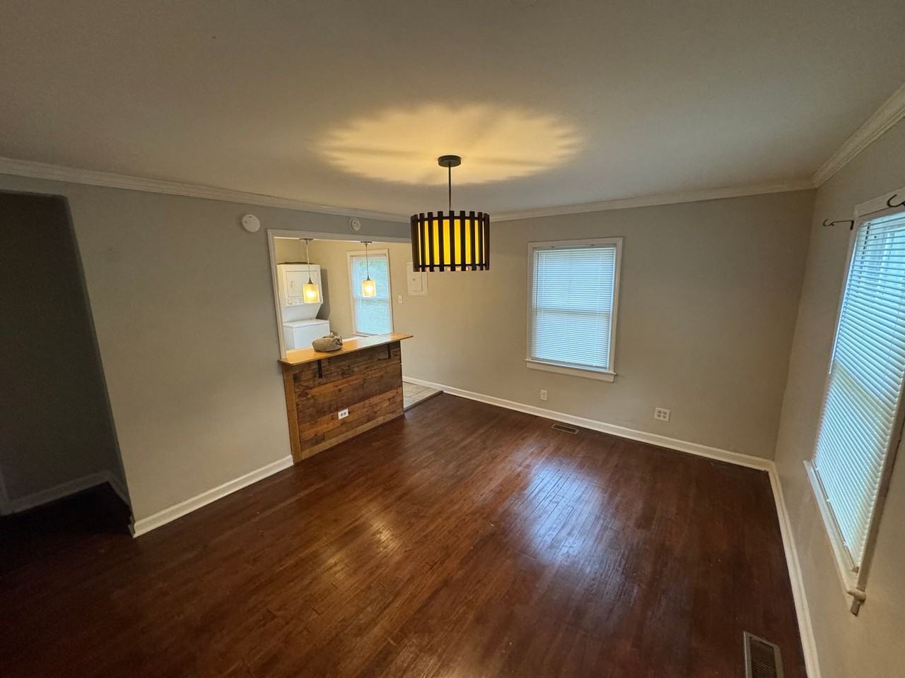 1218 Shirley Rd - Photo 2 of 8