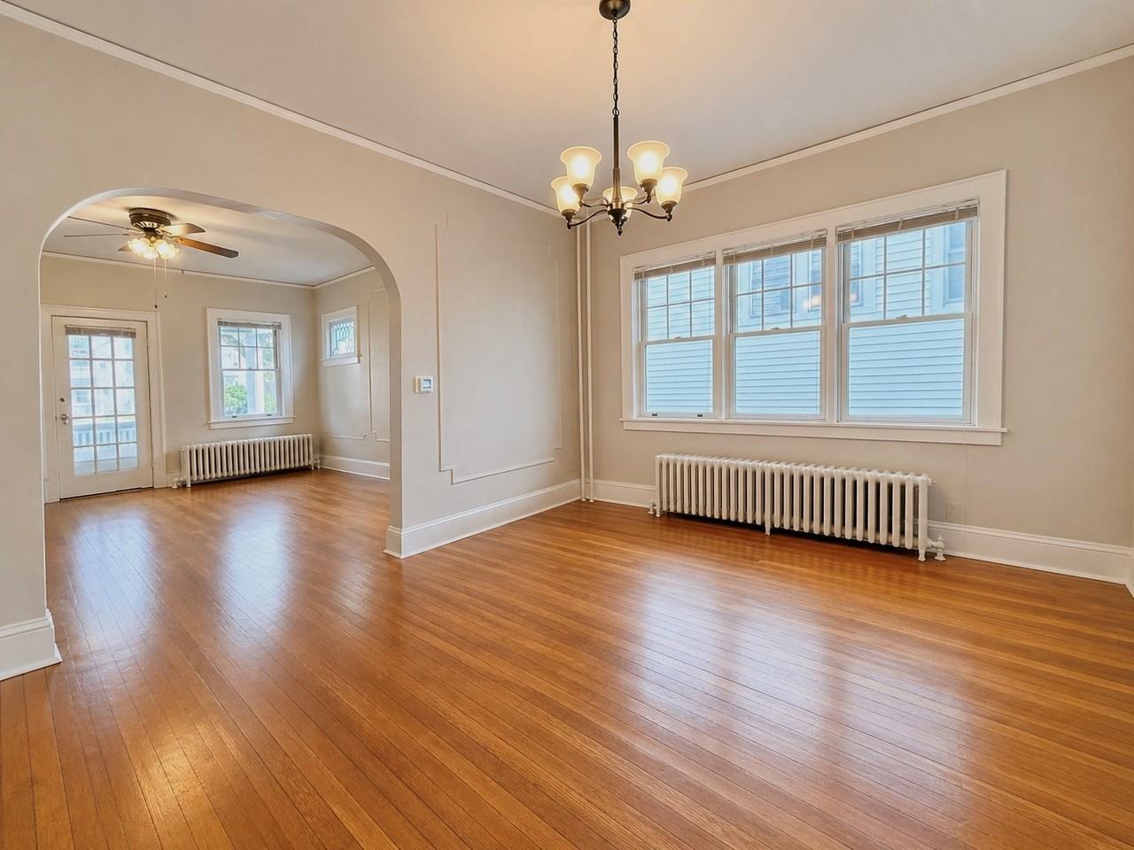 78 S Pine Ave #1 - Photo 3 of 20