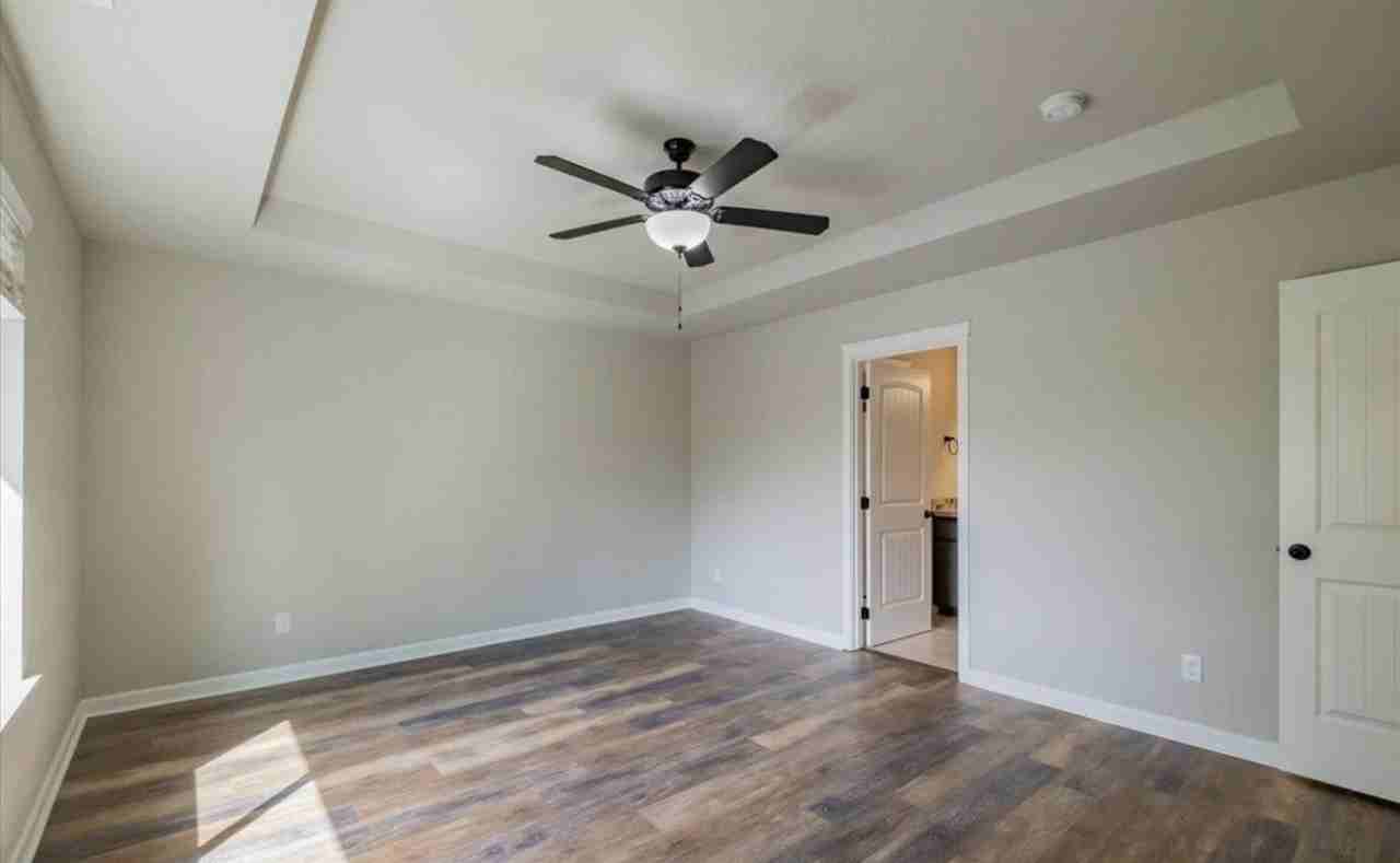 4164 Sagecrest Dr Ne #NA - Photo 6 of 20