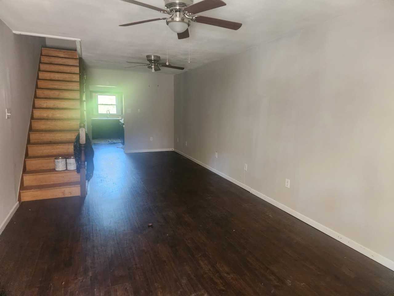 438 Adams St #438 - Photo 4 of 9