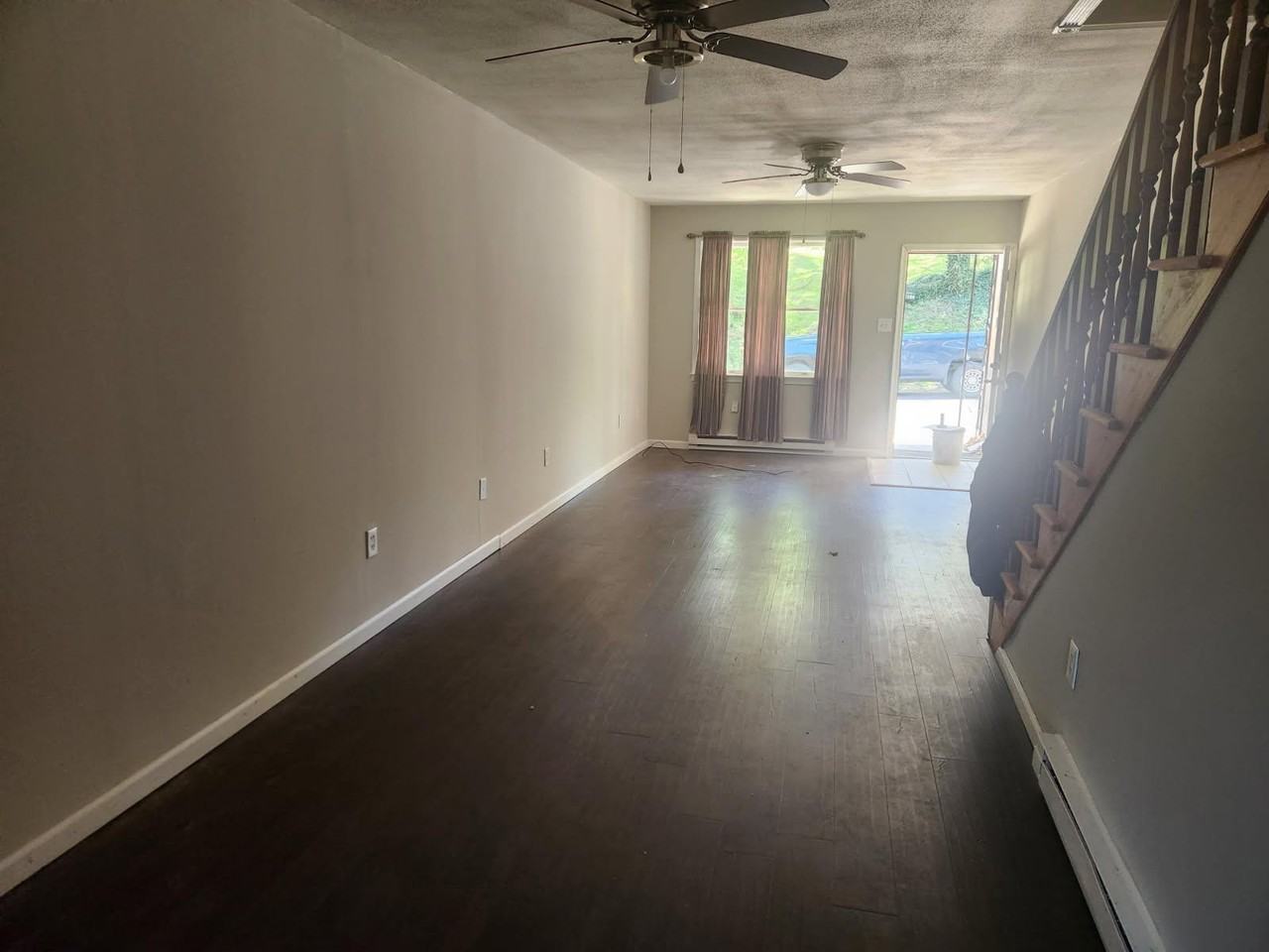 438 Adams St #438 - Photo 5 of 9