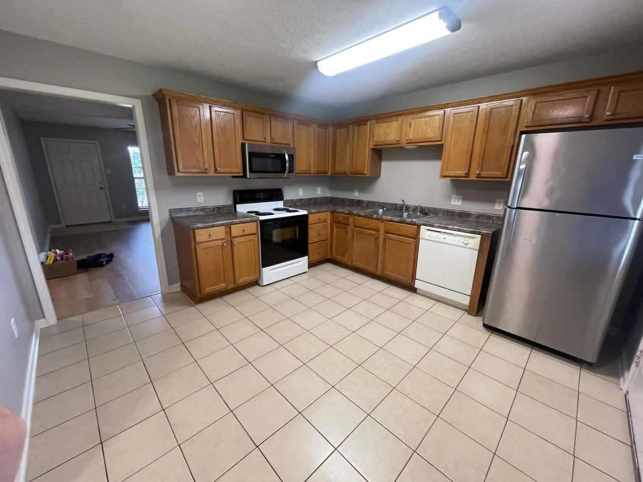 805 Brownstone Dr #NA - Photo 6 of 18