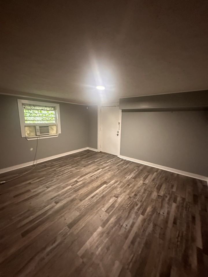 239 Forest Hills Dr #NA - Photo 6 of 14