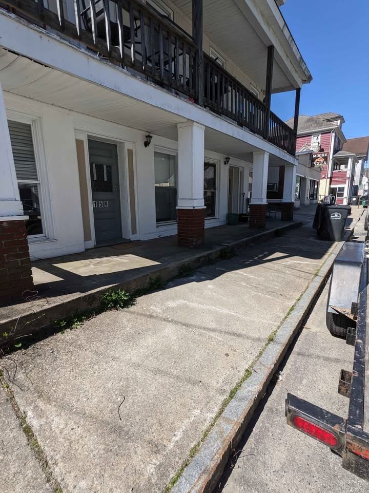 159 High St #159 - Photo 3 of 7