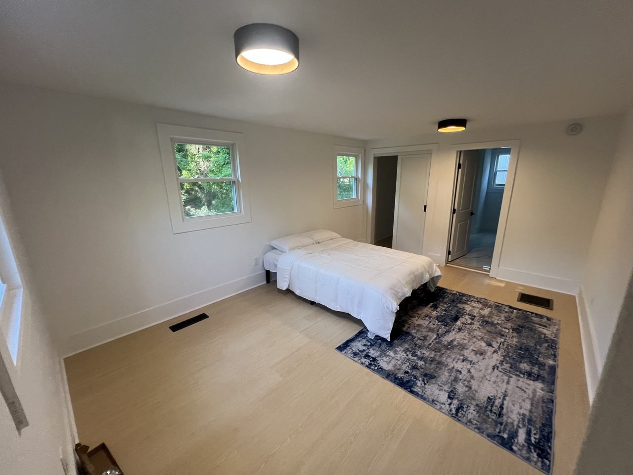 1227 Epworth St Sw #NA - Photo 2 of 8