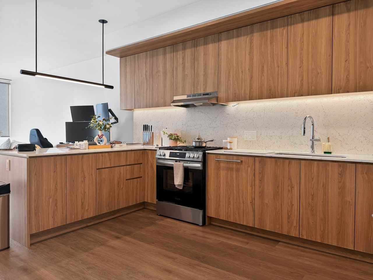 1002 S Michigan Ave #5104 - Photo 2 of 13