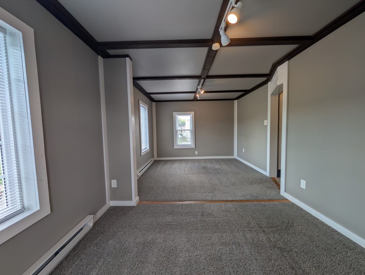 56 Franklin Ave #B - Photo 7 of 19