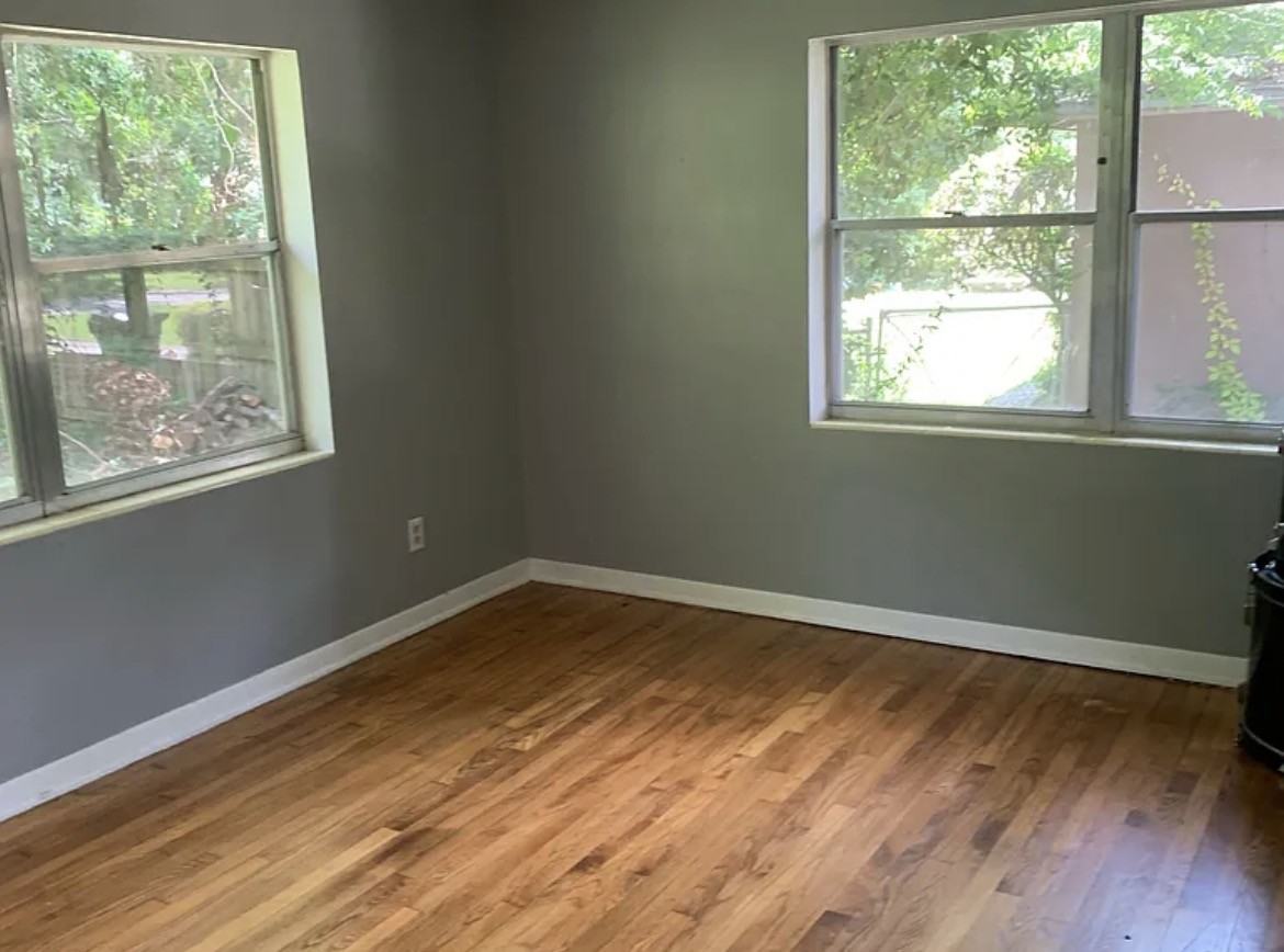 302 Nw 13th Ave #NA - Photo 4 of 17