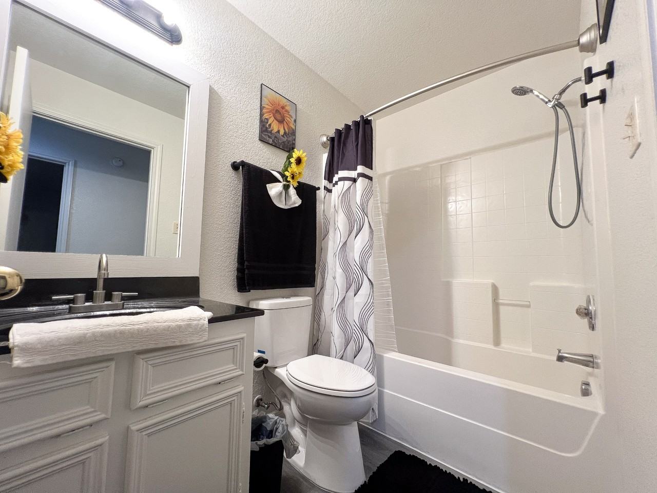 2914 Starlight Dr #B - Photo 7 of 11