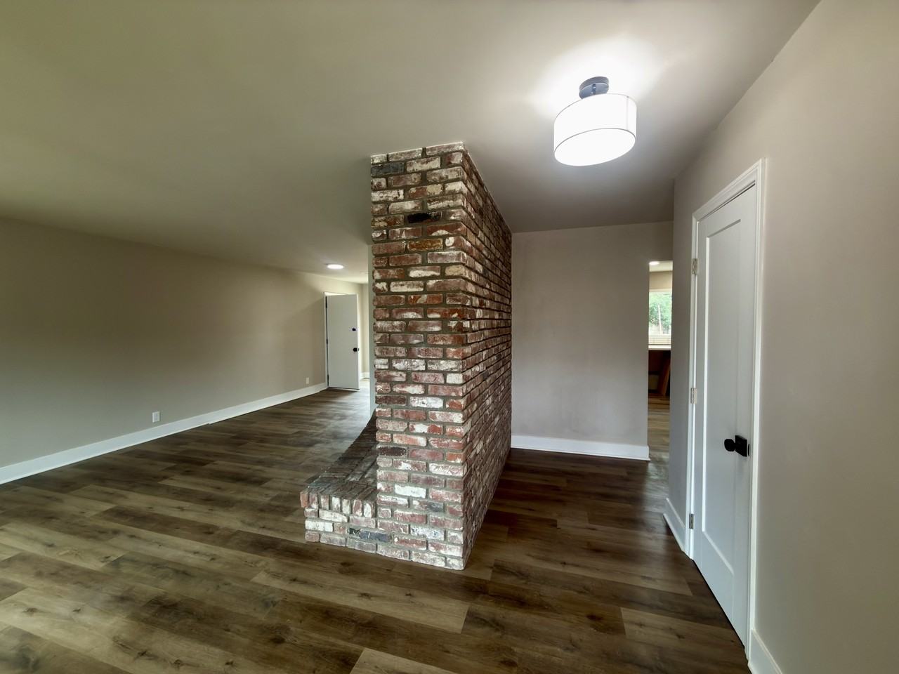 831 Monticello Dr #NA - Photo 2 of 30