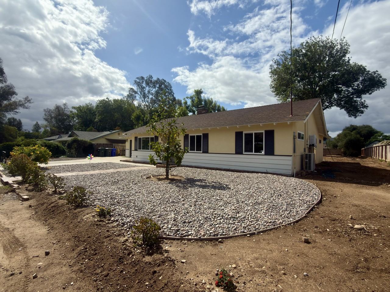 831 Monticello Dr #NA - Photo 3 of 30