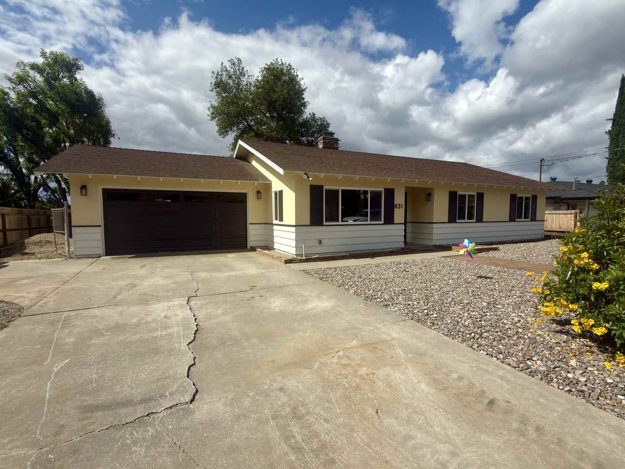 831 Monticello Dr #NA - Photo 4 of 30