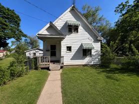 2302 Ne Monroe St #NA - Photo 1 of 1