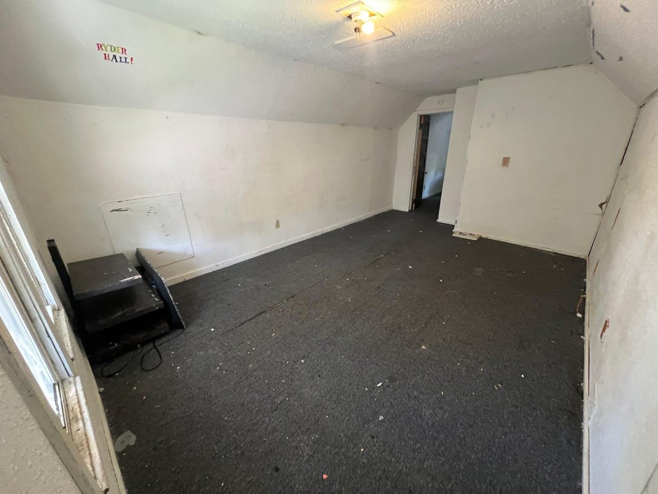 2302 Ne Monroe St #NA - Photo 6 of 30