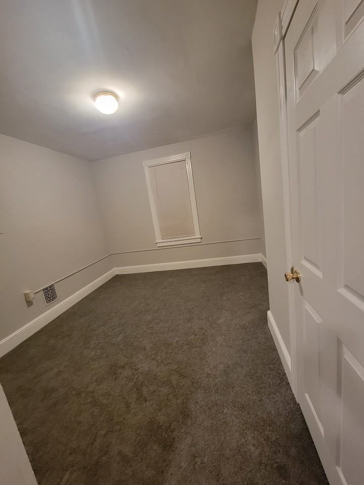 432 S Chester Pike #NA - Photo 4 of 16