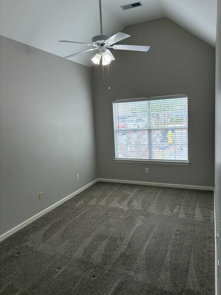 57 Park Dr S #57PARKDRS - Photo 3 of 18