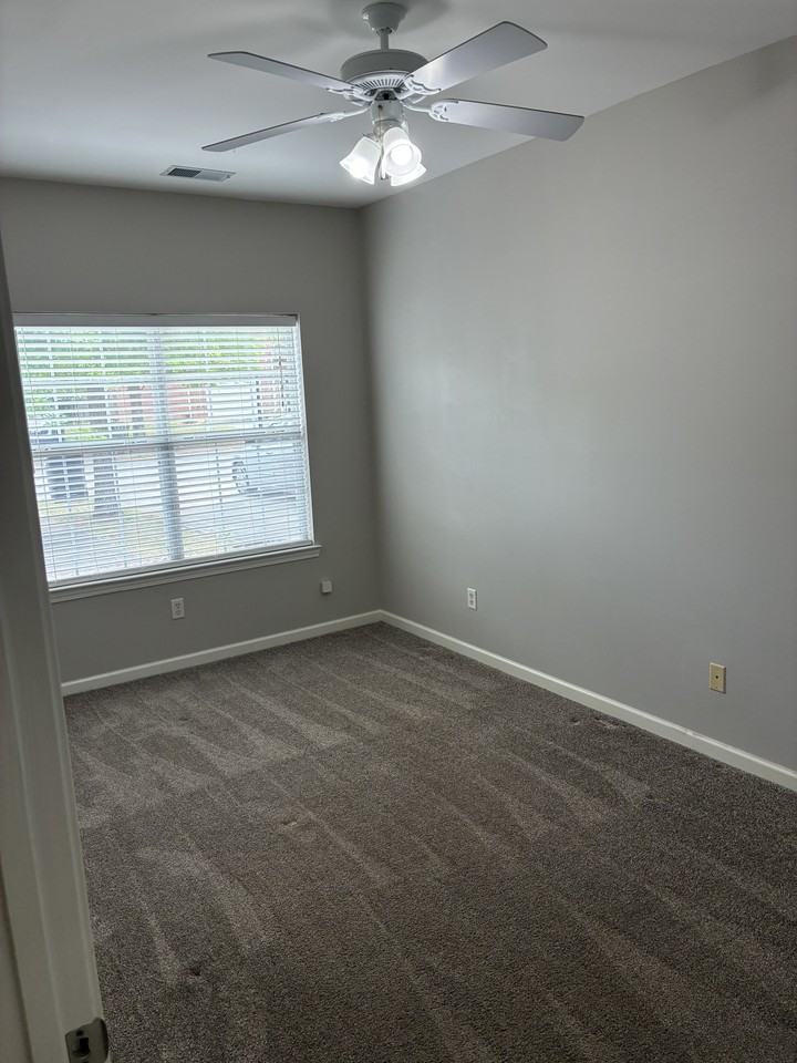 57 Park Dr S #57PARKDRS - Photo 5 of 18