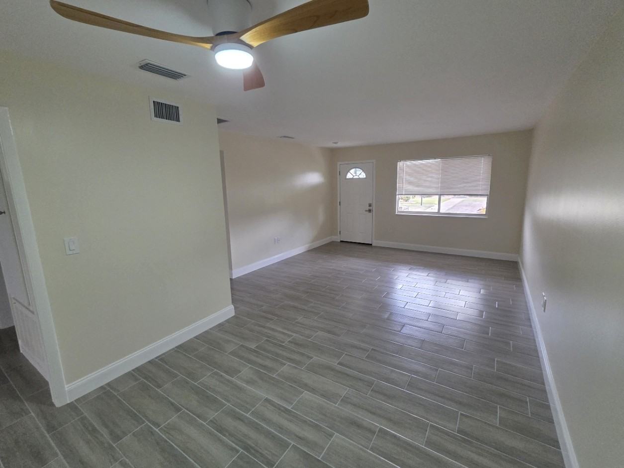 1301 Warwick Ct #1301 - Photo 6 of 22