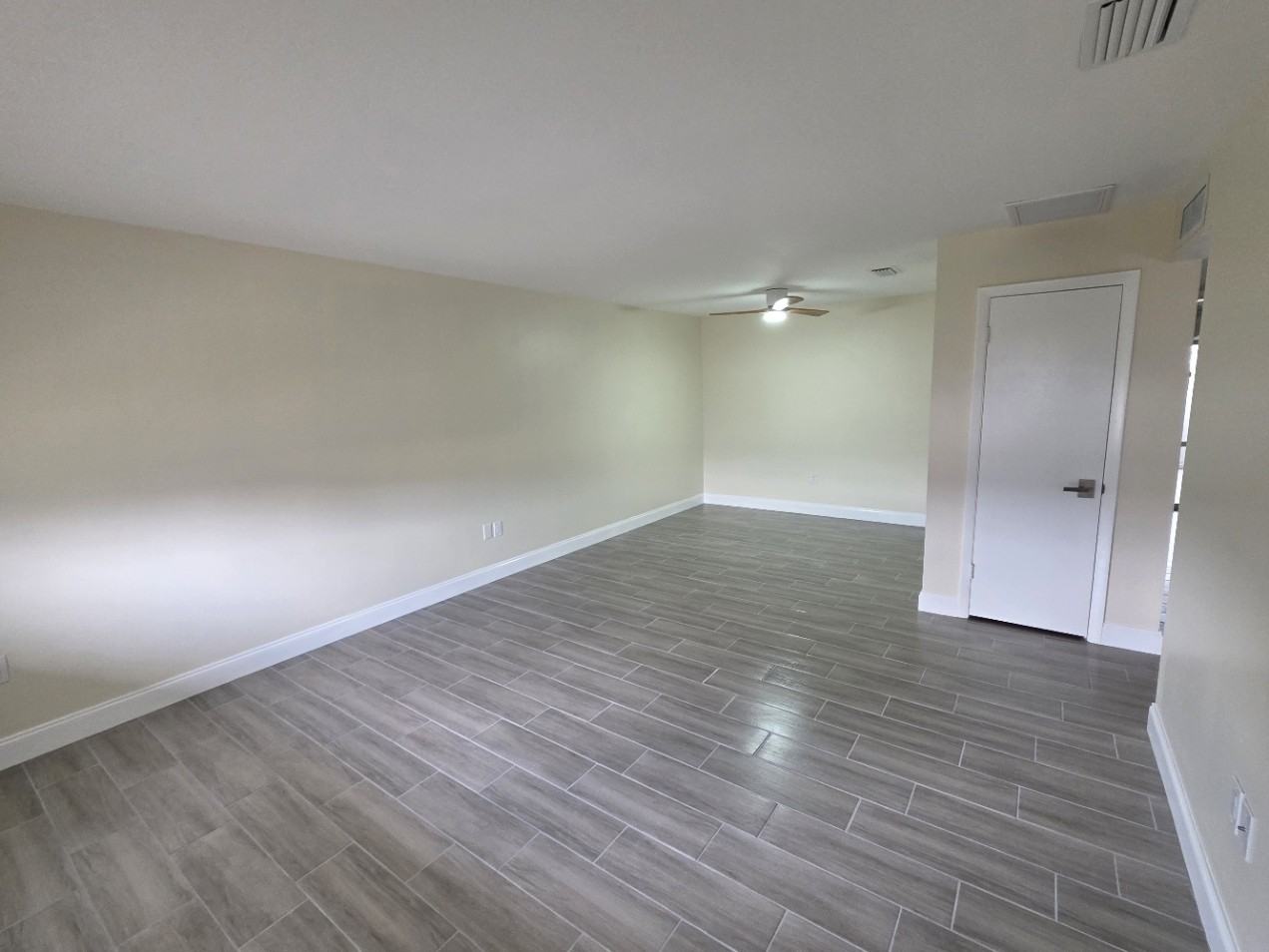 1301 Warwick Ct #1301 - Photo 7 of 22