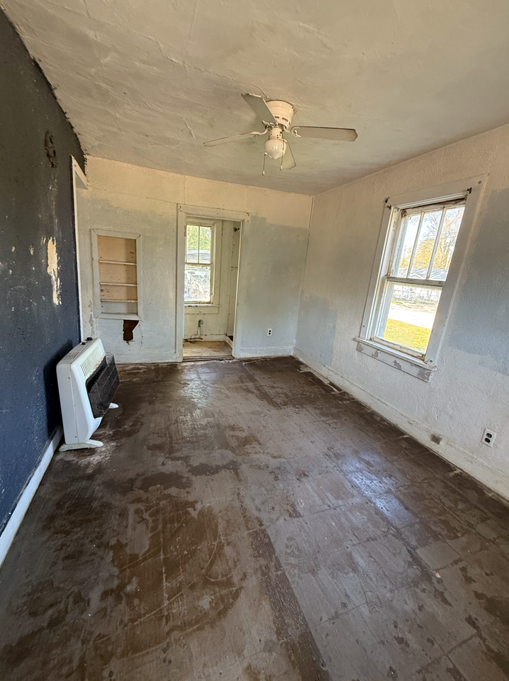 1700 W Grand Ave #NA - Photo 6 of 7