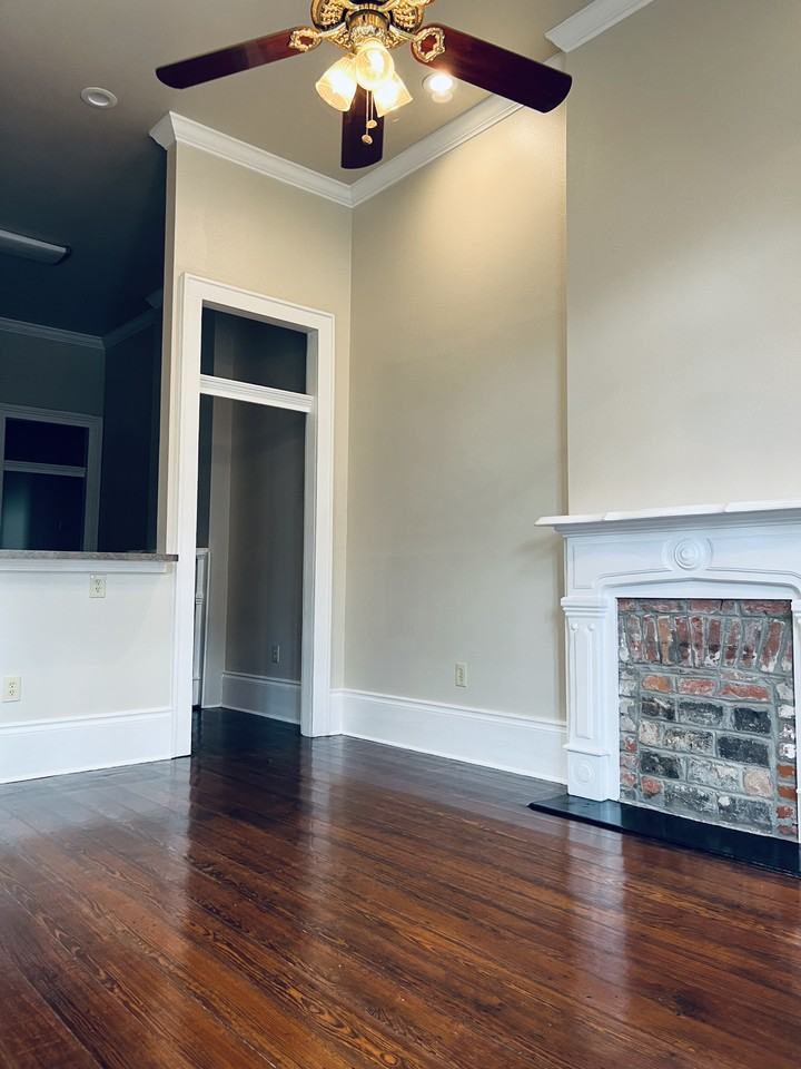 325 Elmira Ave #325 - Photo 3 of 12