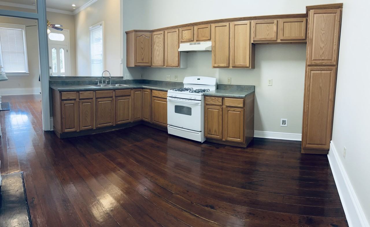 325 Elmira Ave #325 - Photo 4 of 12