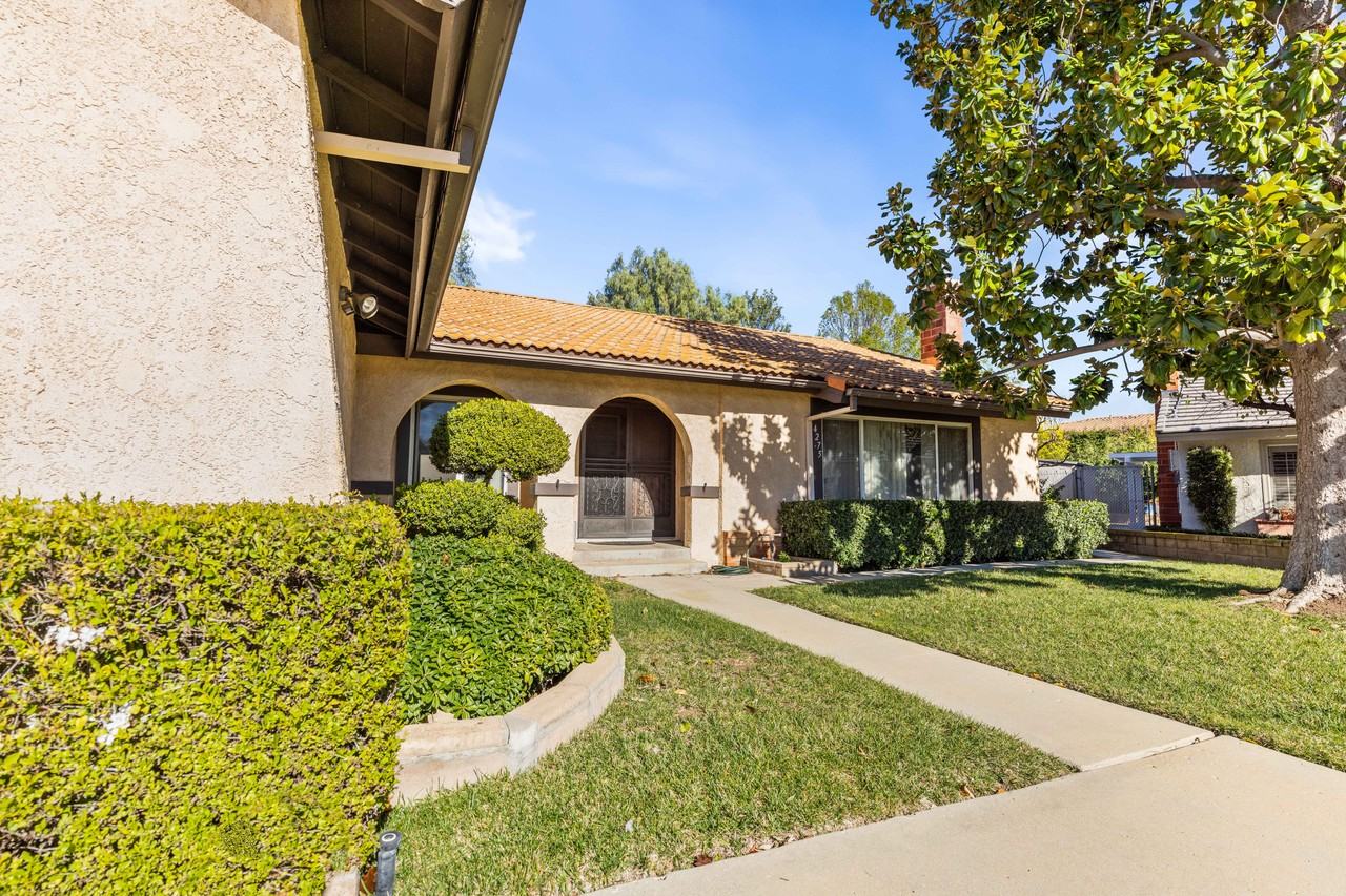 4275 Thomas Ct #NA - Photo 4 of 32